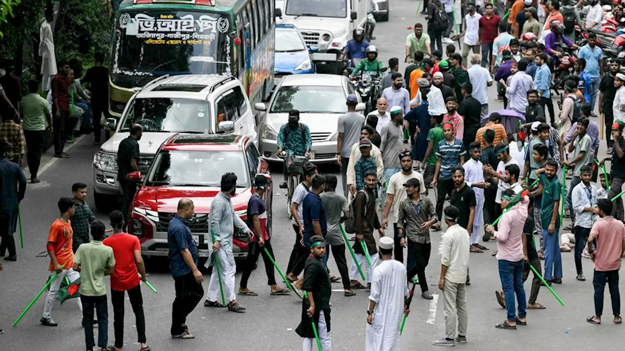 'Resist': Bangladeshi students on guard as ousted PM urges show of strength