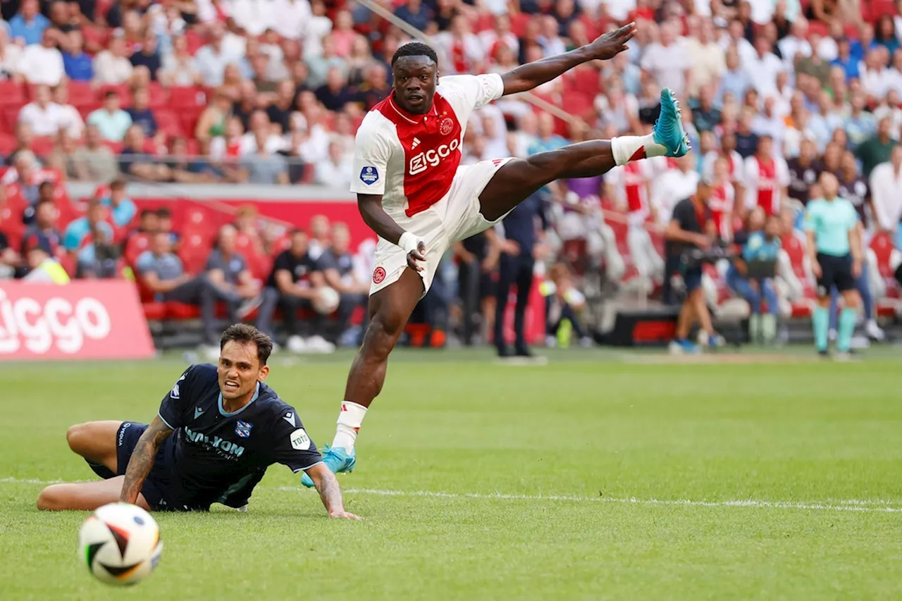 Van Basten waakt voor tevredenheid bij Ajax: 'Hoort niet bij een topclub'