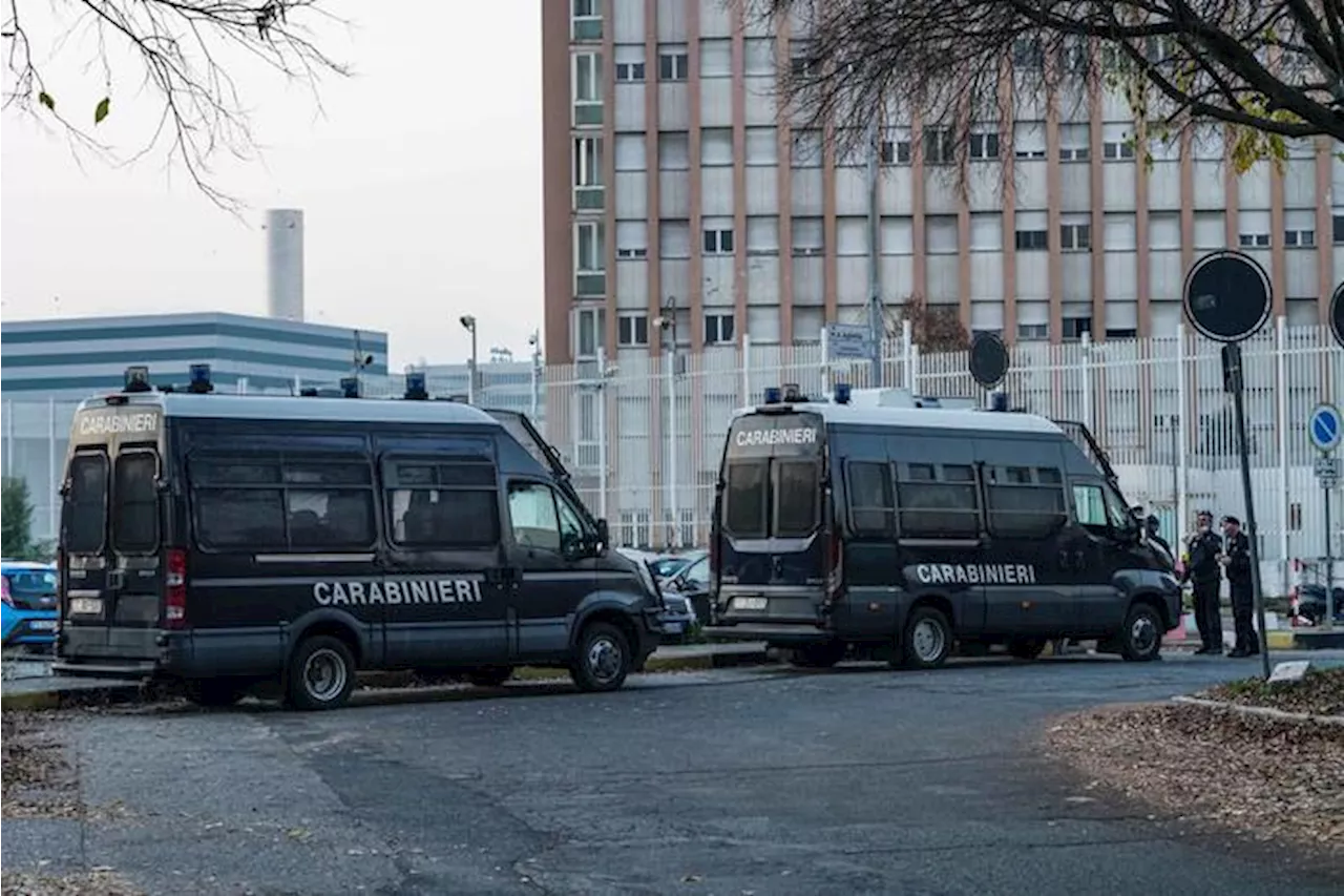 Disordini nel carcere di Torino, sei gli agenti feriti