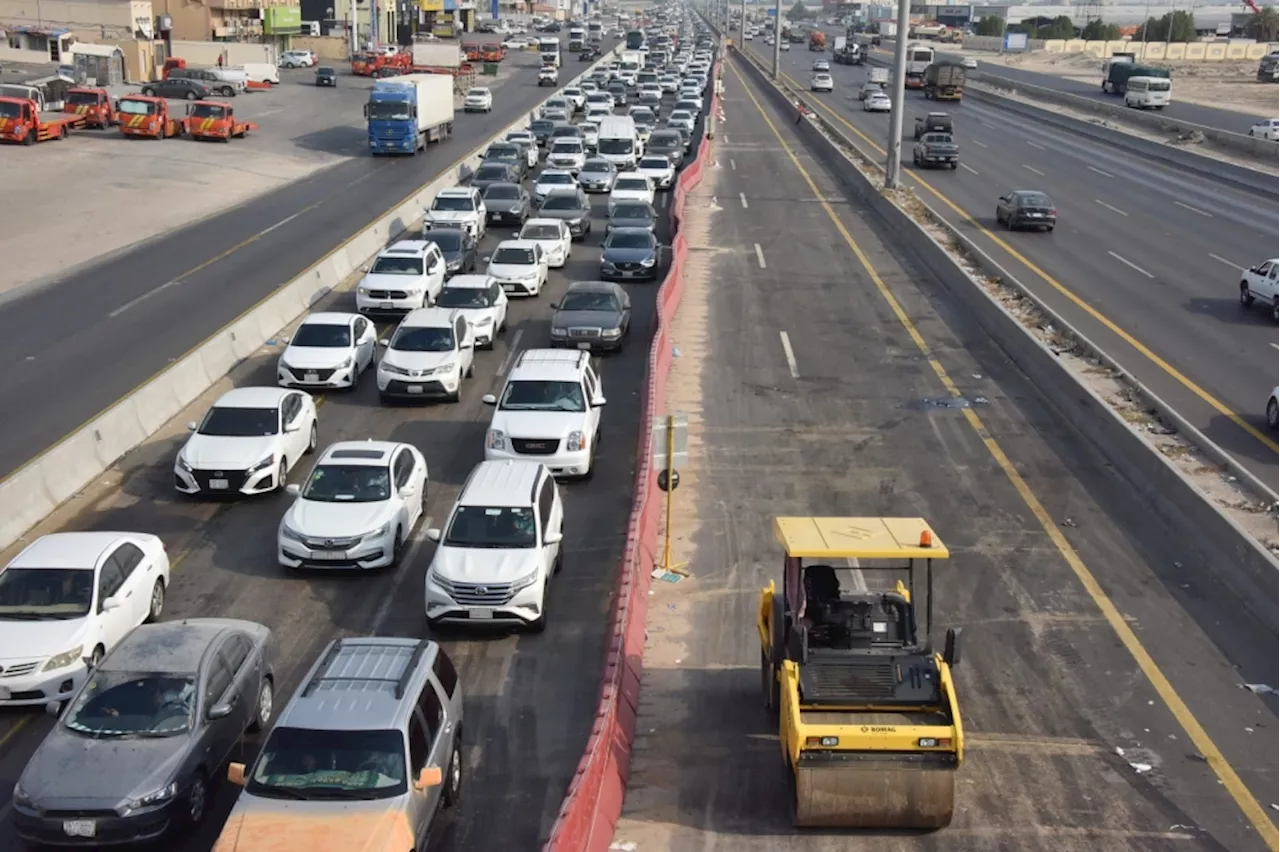 قبل بدء العام الدراسي الجديد.. زحام مروري يخنق طرق الشرقية