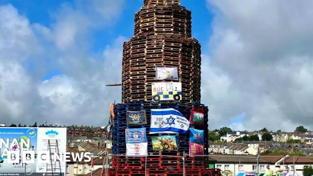 Londonderry: Police treat bonfire material as hate crimes