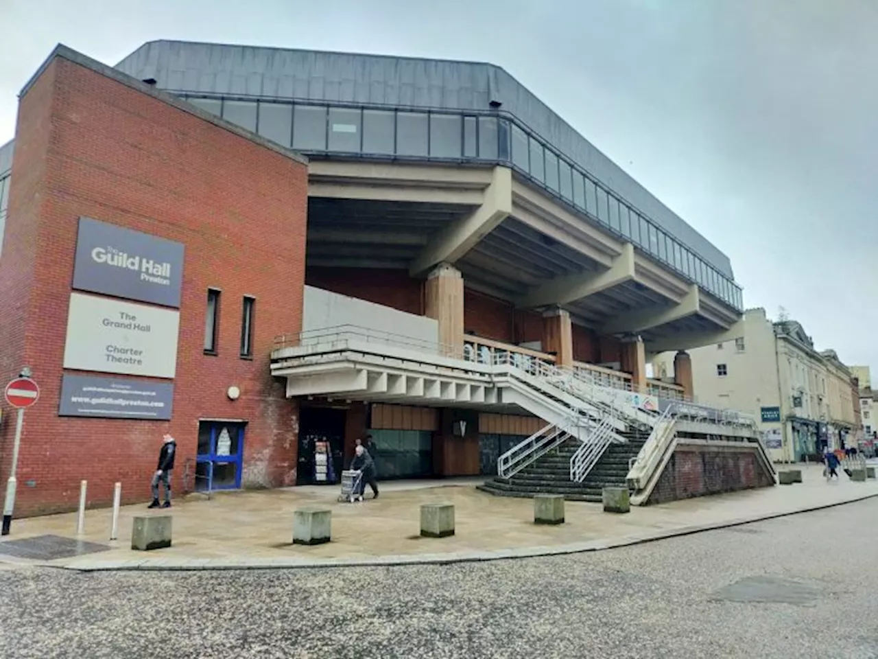 Zero timescale for Preston Guild Hall to be open because problems are unknown