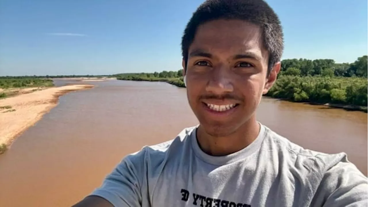 This Texas teenager is walking all the way to D.C. to get his congressman's attention