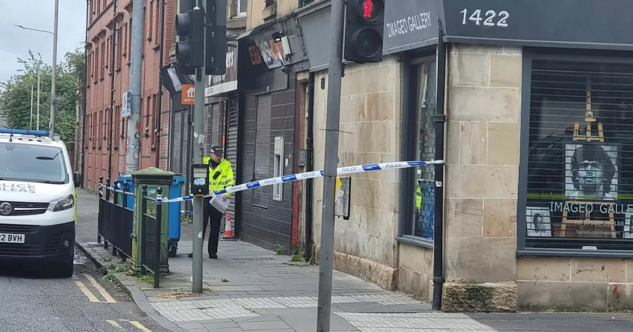 Body of man found inside Glasgow flat as another in hospital in linked incidents