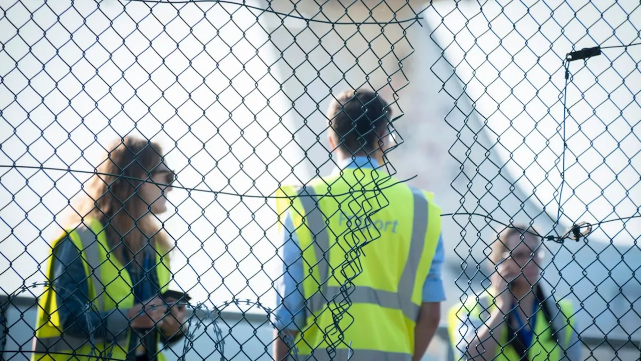 Klimaprotest der Letzten Generation: Mehr als 550 verspätete, annullierte oder umgeleitete Flüge