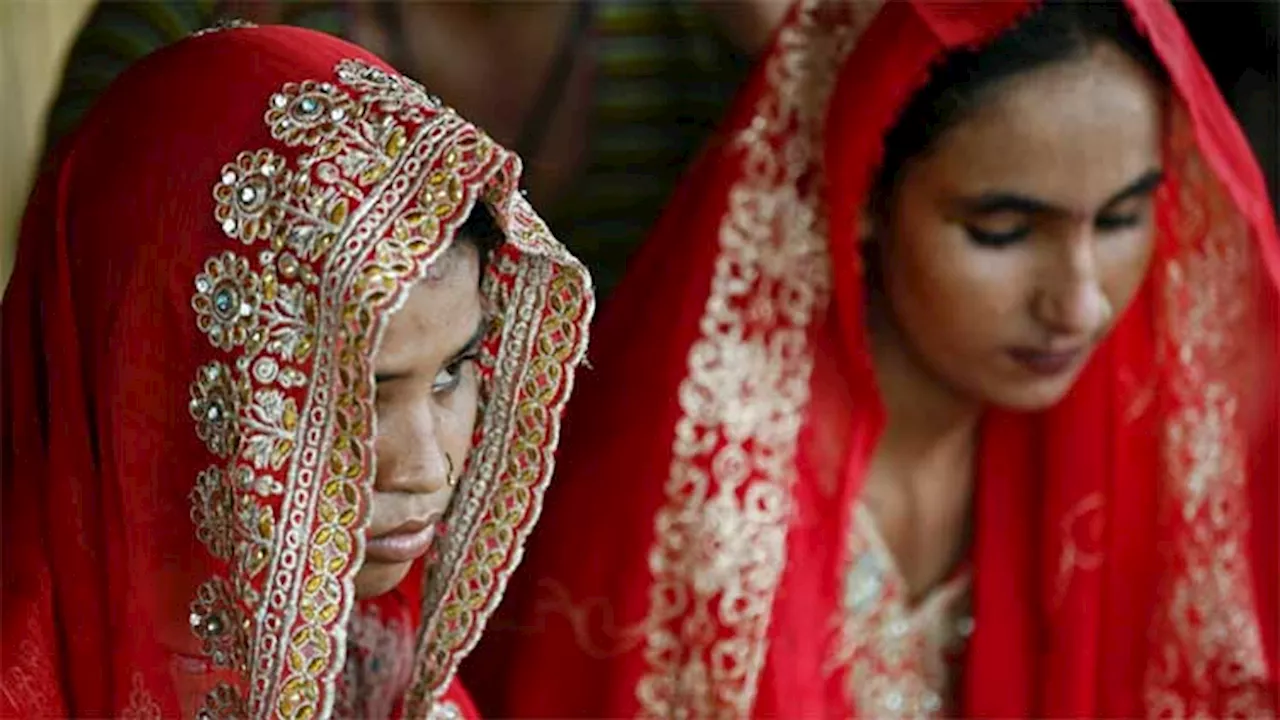 'Monsoon brides': Extreme weather fuels Pakistan child marriages