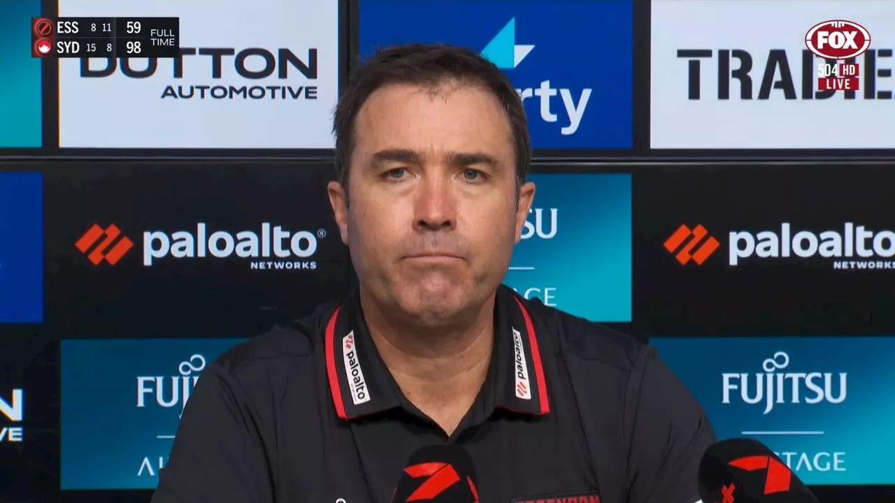 ‘Eyes piercing straight through that journo’: Bombers coach’s ‘frosty’ response to question