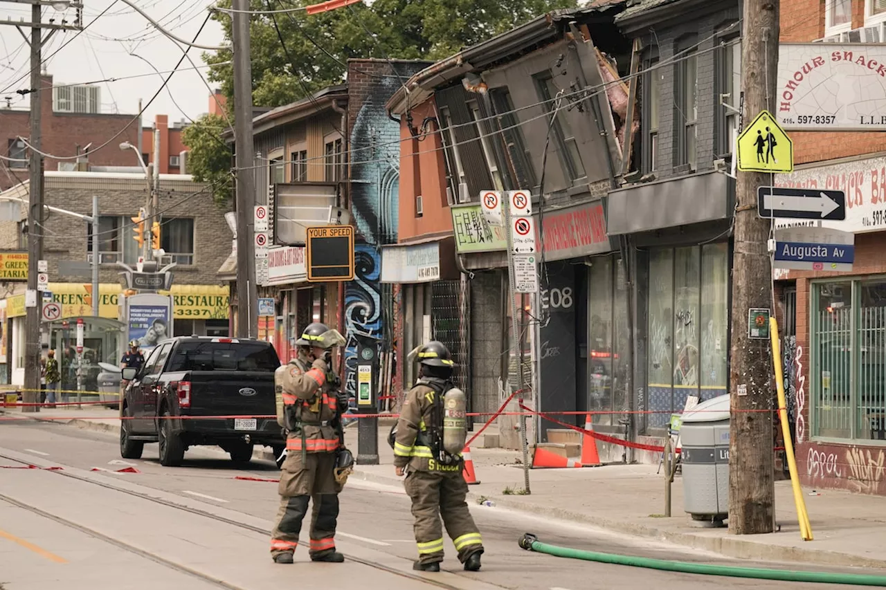 Toronto fire says downtown building evacuated, at risk of collapse