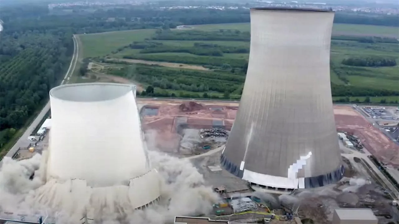 AKW Grafenrheinfeld: Kühlturmsprengung vor Ort und im Internet erleben