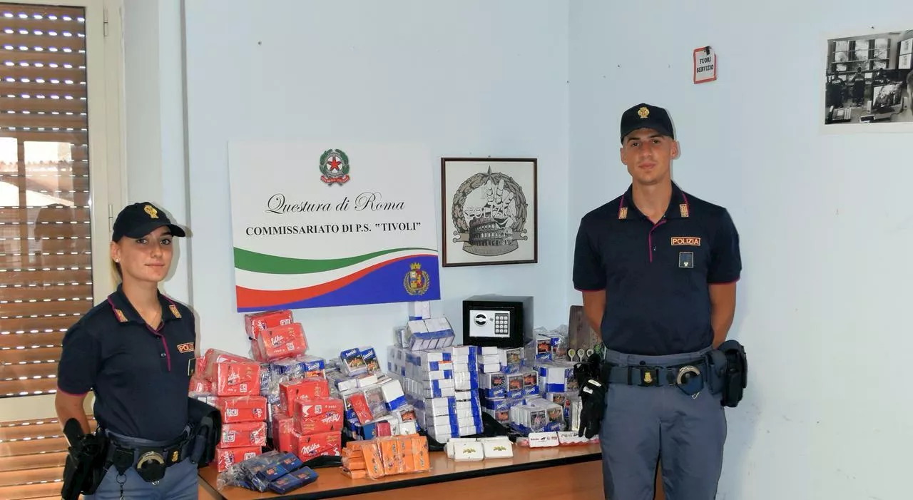 Guidonia, trovati 213 kg di droga nascosti nelle merendine: 26enne aveva in casa hashish per il valore di 2 mi