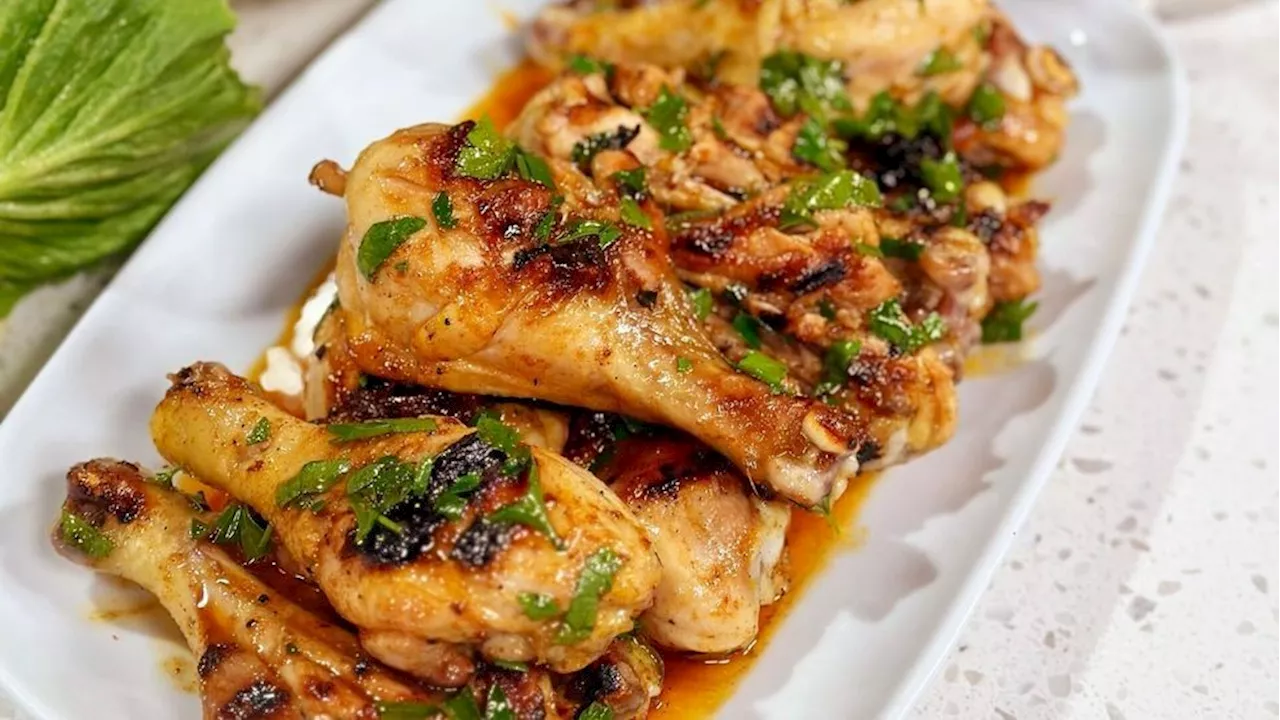  Butterflied Grilled Chicken Drumsticks with Chili Butter Sauce