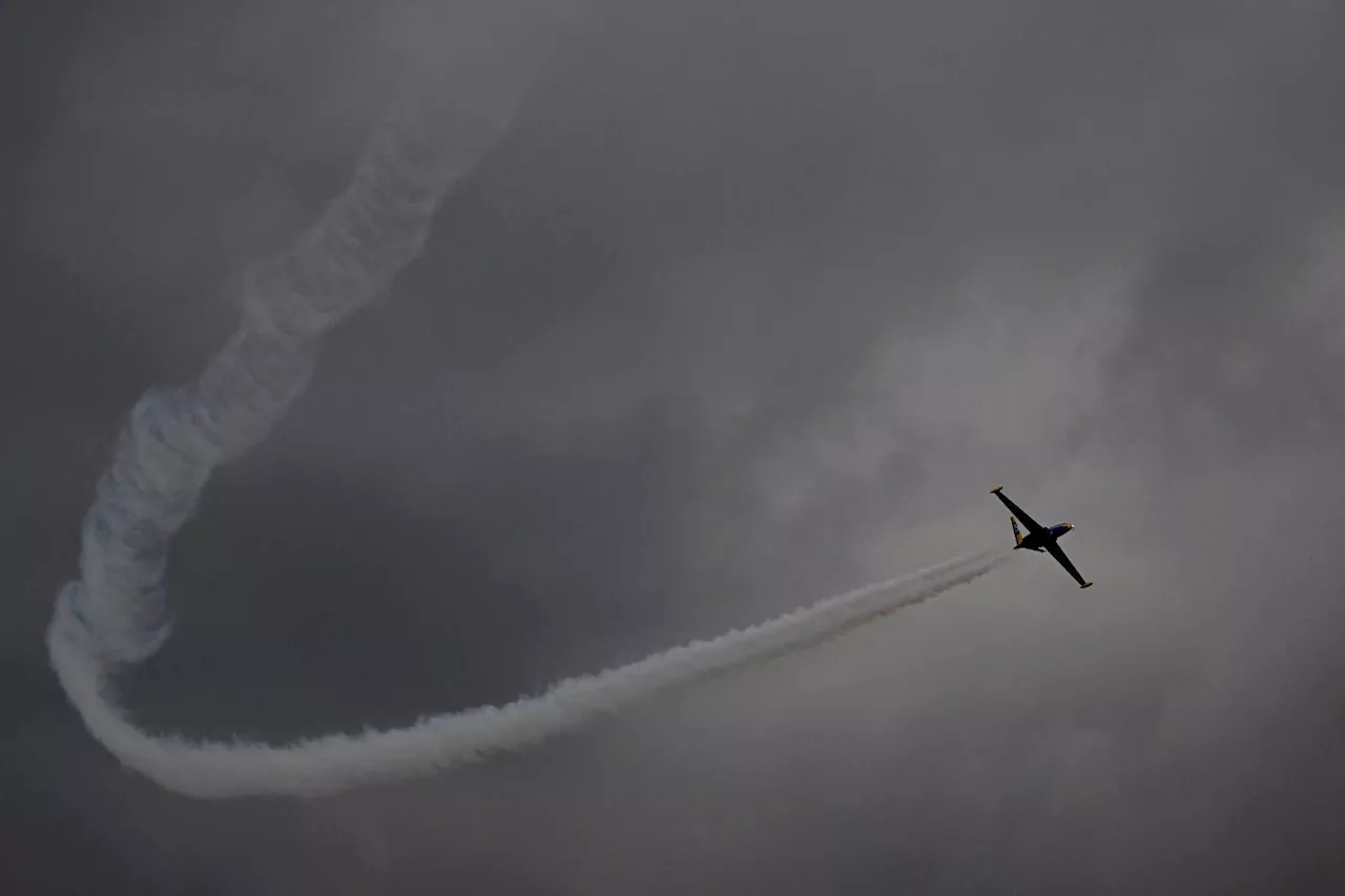 Un avion Fouga Magister civil s'abîme en mer dans le sud de la France, le pilote tué