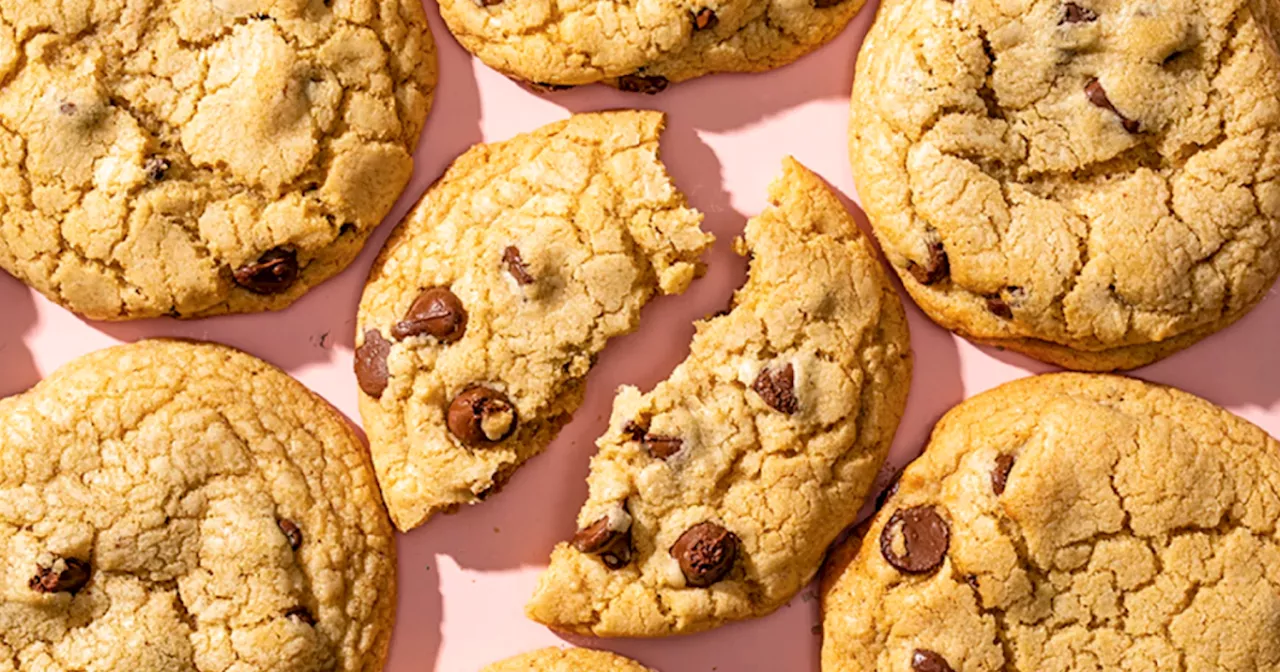 Can AI make better chocolate chip cookie recipes than humans? We taste tested a couple