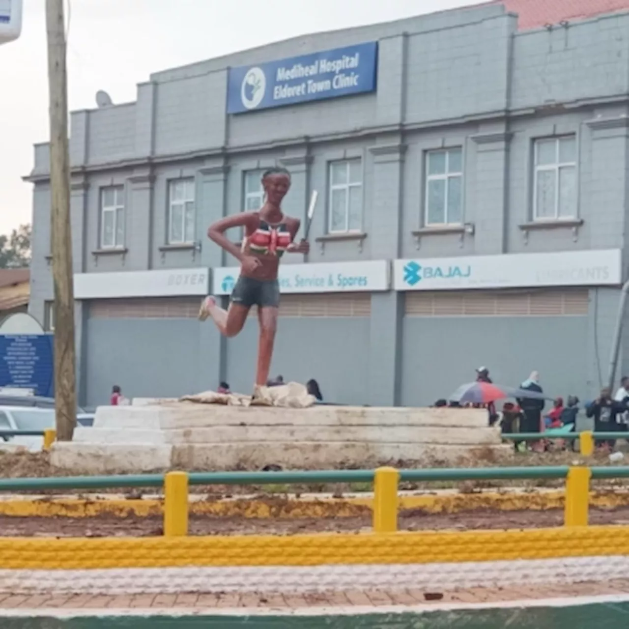 Kenyans mock ‘hideous’ statue of Olympic star Kipyegon, as the crude figure sparked outrage