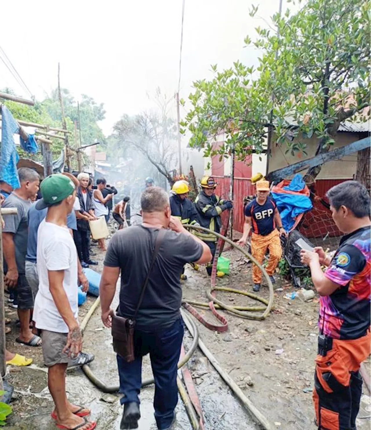 Fire hits 6 houses in Bacolod