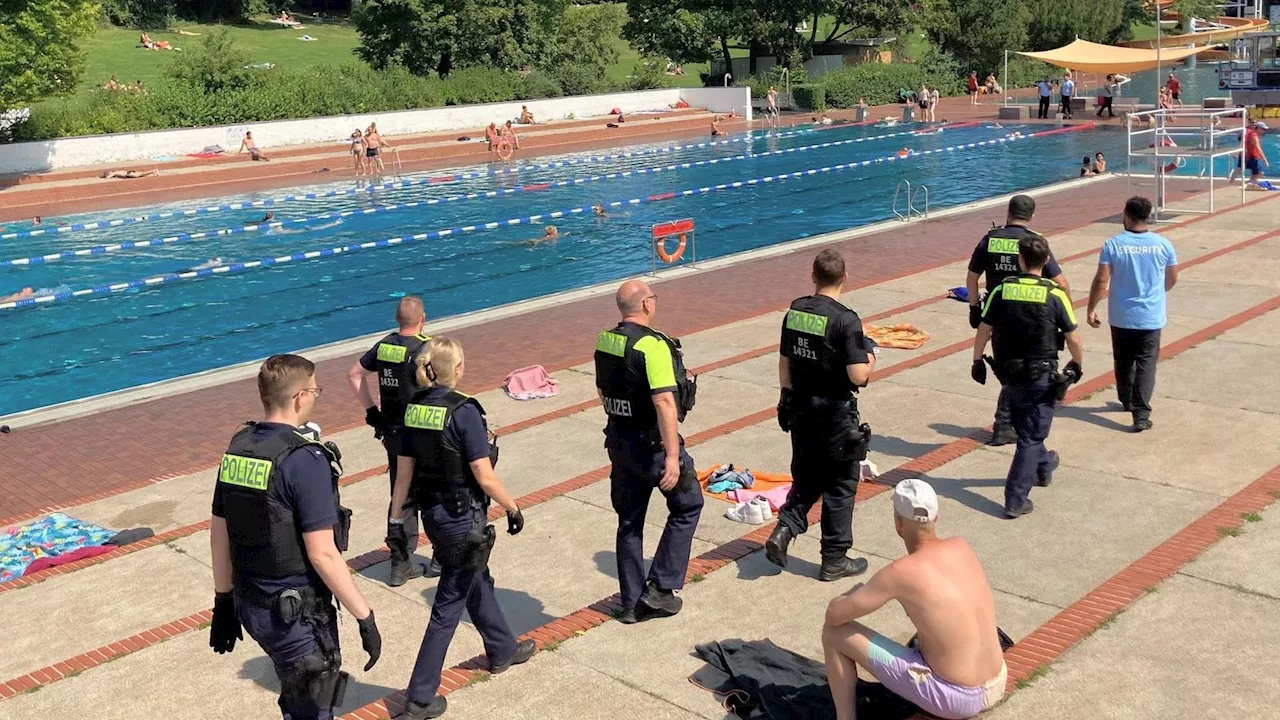 Freibad am Insulaner in Steglitz: Polizei muss anrücken