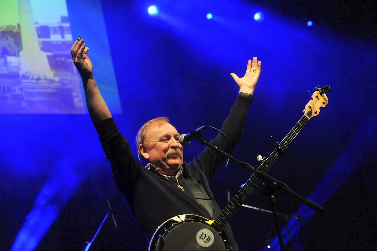  Wolfe Tones Brian Warfield defends 'Celtic Symphony'