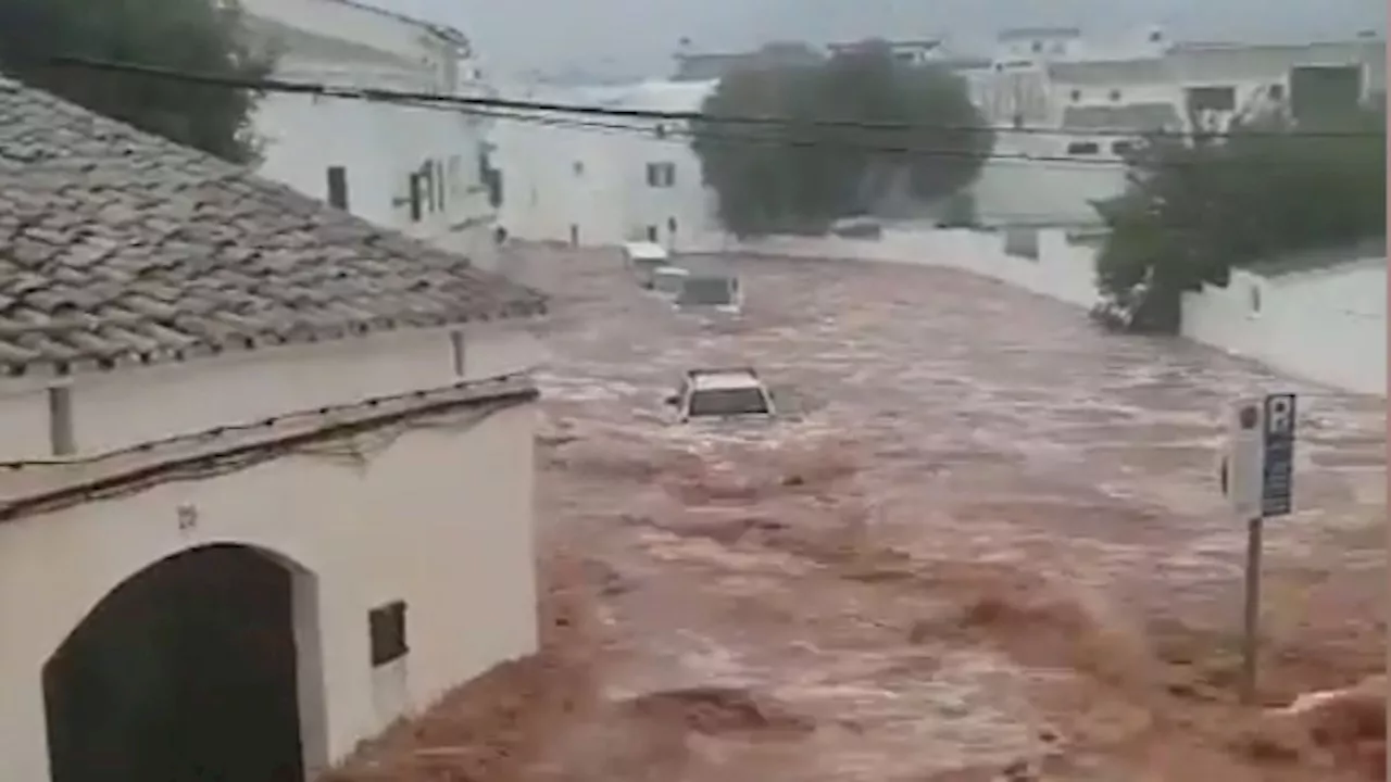 Alarm auf Balearen: Wassermassen auf Menorca, gestrandete Touristen auf Malle