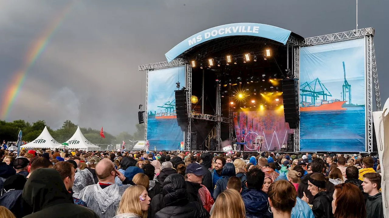 Hamburg & Schleswig-Holstein: MS Dockville lädt zu drei Tagen Musikgenuss im Norden