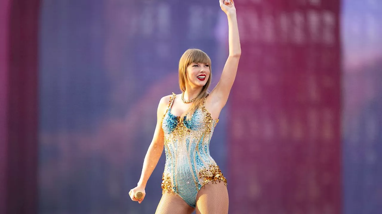 Taylor Swift in London: Versteckte Liebesbotschaft an Travis Kelce?