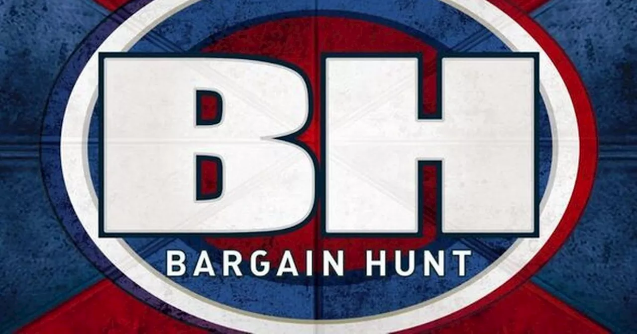 Bargain Hunt star rushed to hospital after experiencing unusual symptom