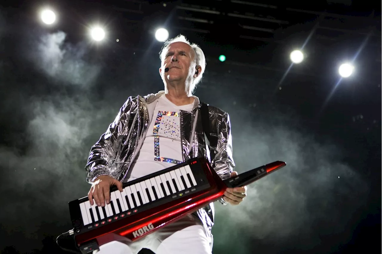 English synth-pop pioneer Howard Jones continues to innovate late in his career