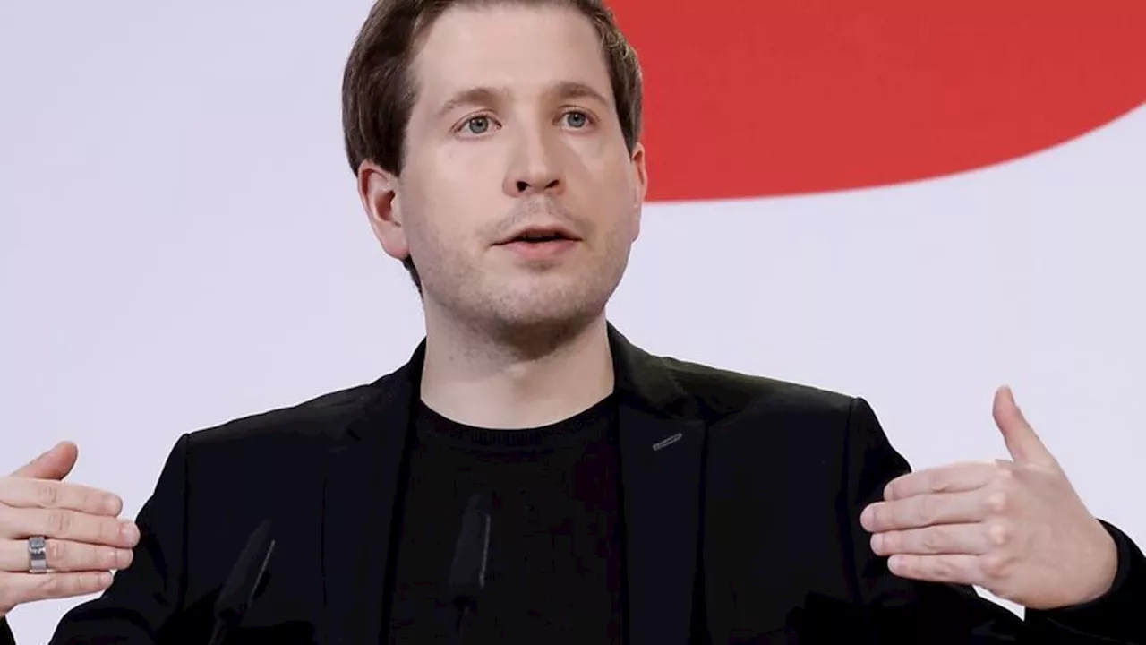 SPD-Generalsekretär: Warum Kevin Kühnert ungern Hand in Hand mit Partner geht