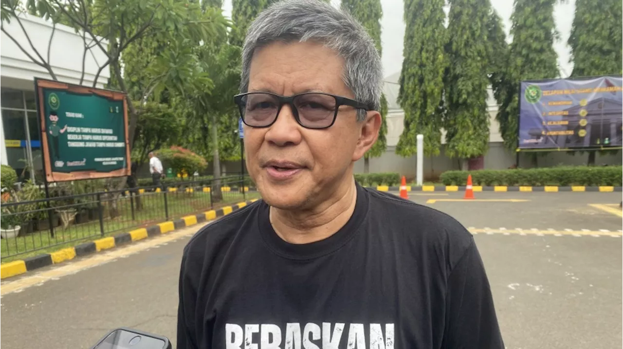 Jokowi Sebut Istana Berbau Kolonialisme, Rocky Gerung: Justru Dia Produksi Narasi Kolonial