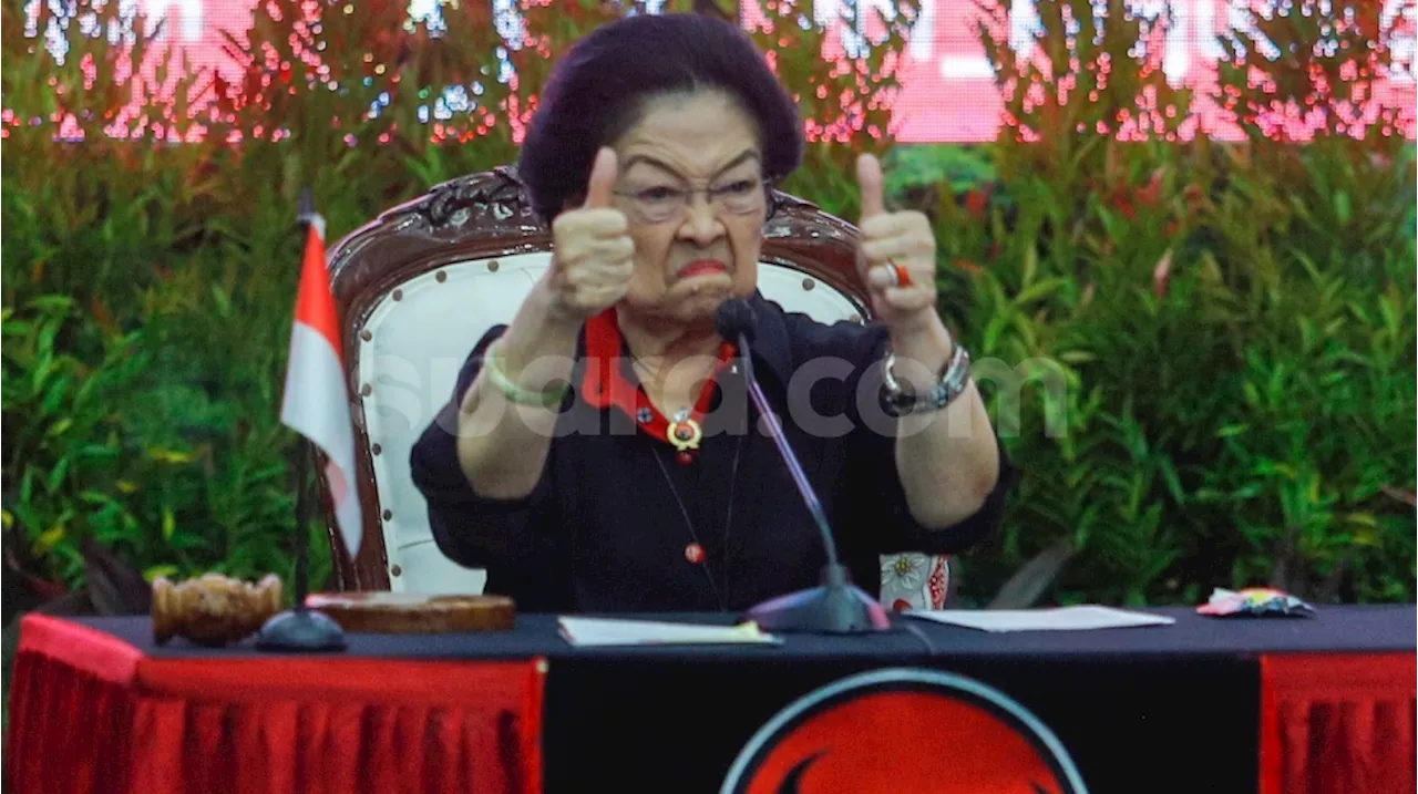 Tetap Tegar Meski Diintimidasi Kekuasaan, Rocky Gerung Sebut Senyum Megawati Lebih Indah Ketimbang Mona Lisa