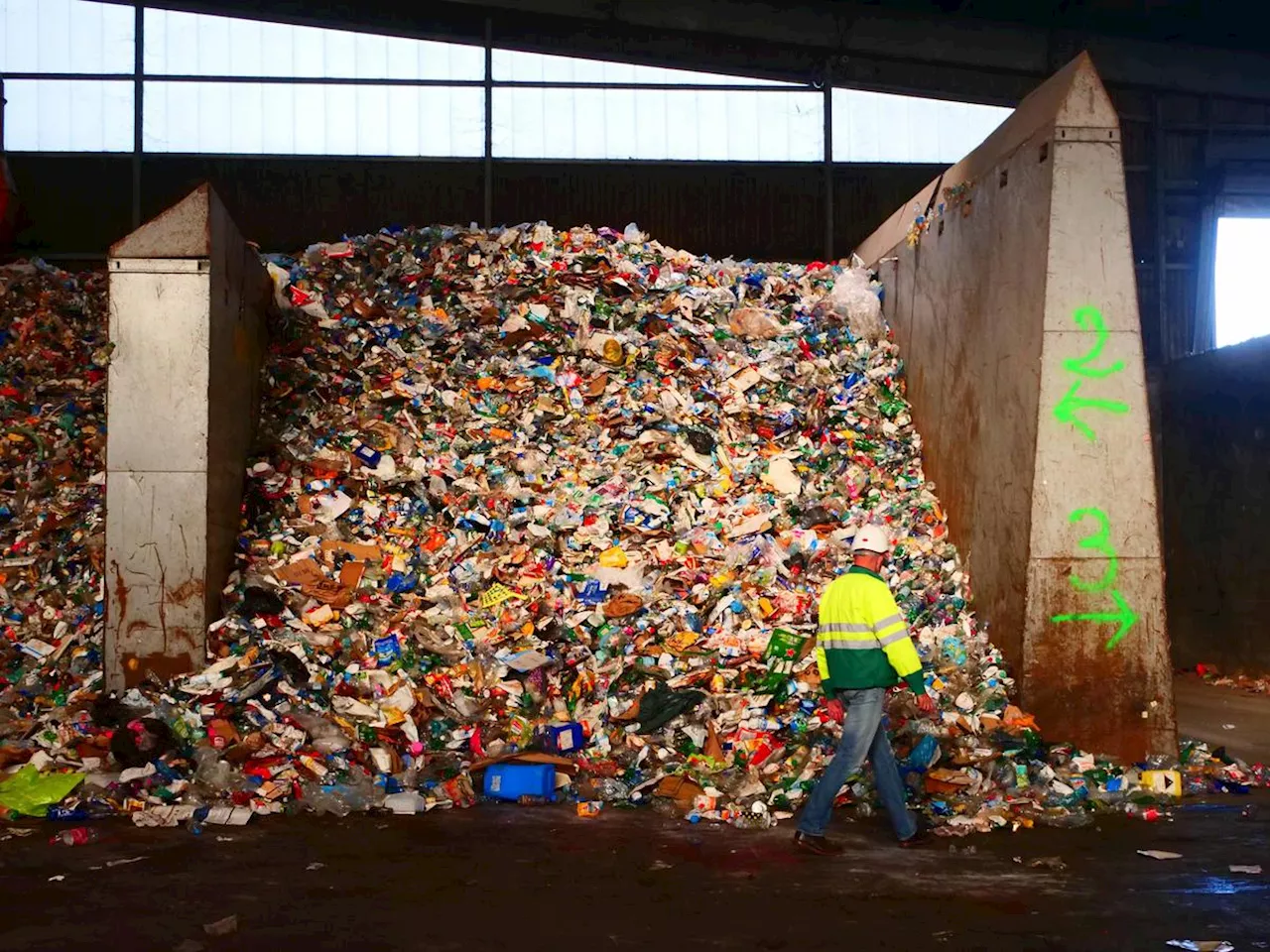 Pays basque : les poubelles débordent et avec elles la colère d’habitants du pays charnegou