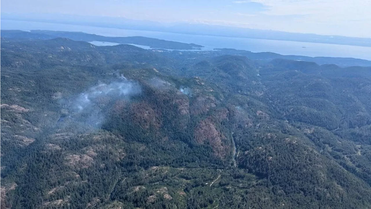 Trails, parks starting to reopen as Old Man Lake fire near Sooke settles down