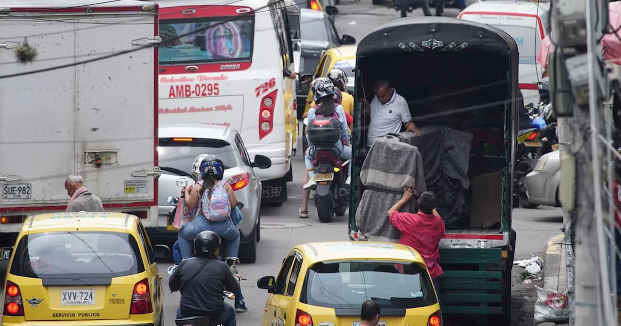 Video: El Centro tiene los peores trancones de Bucaramanga