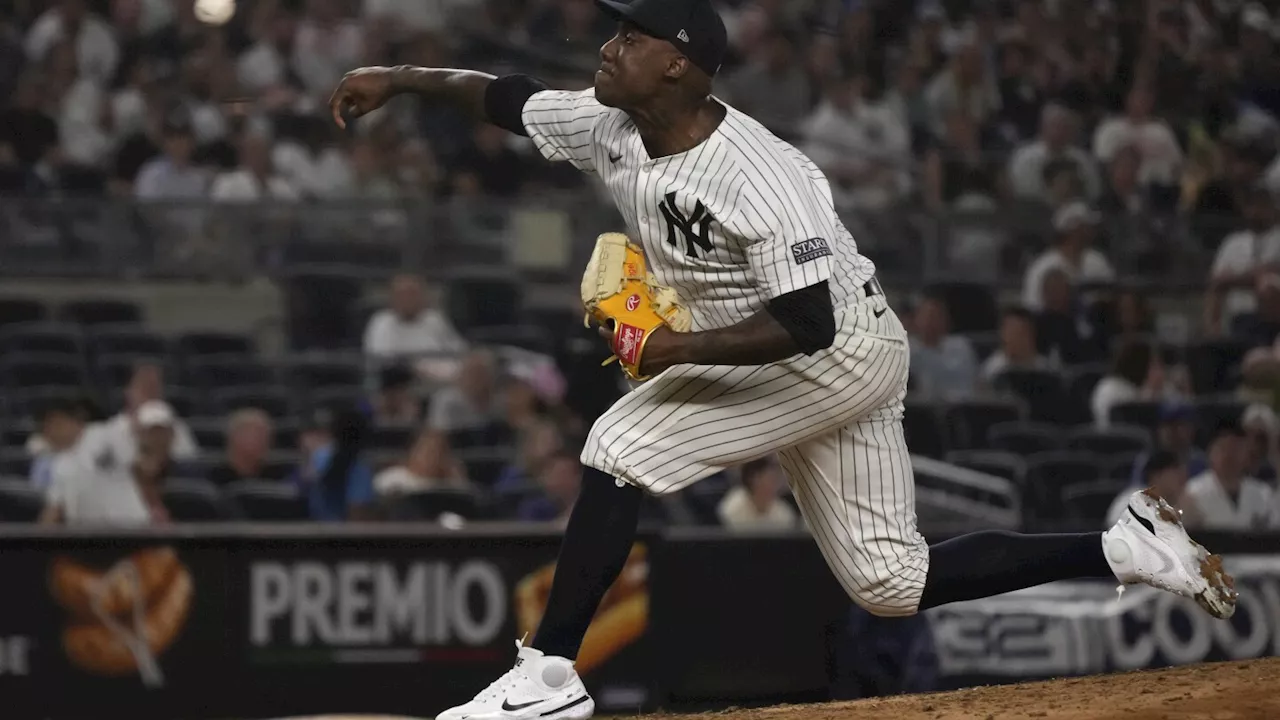 White Sox claim Enyel De Los Santos off waivers from Yankees among several roster moves