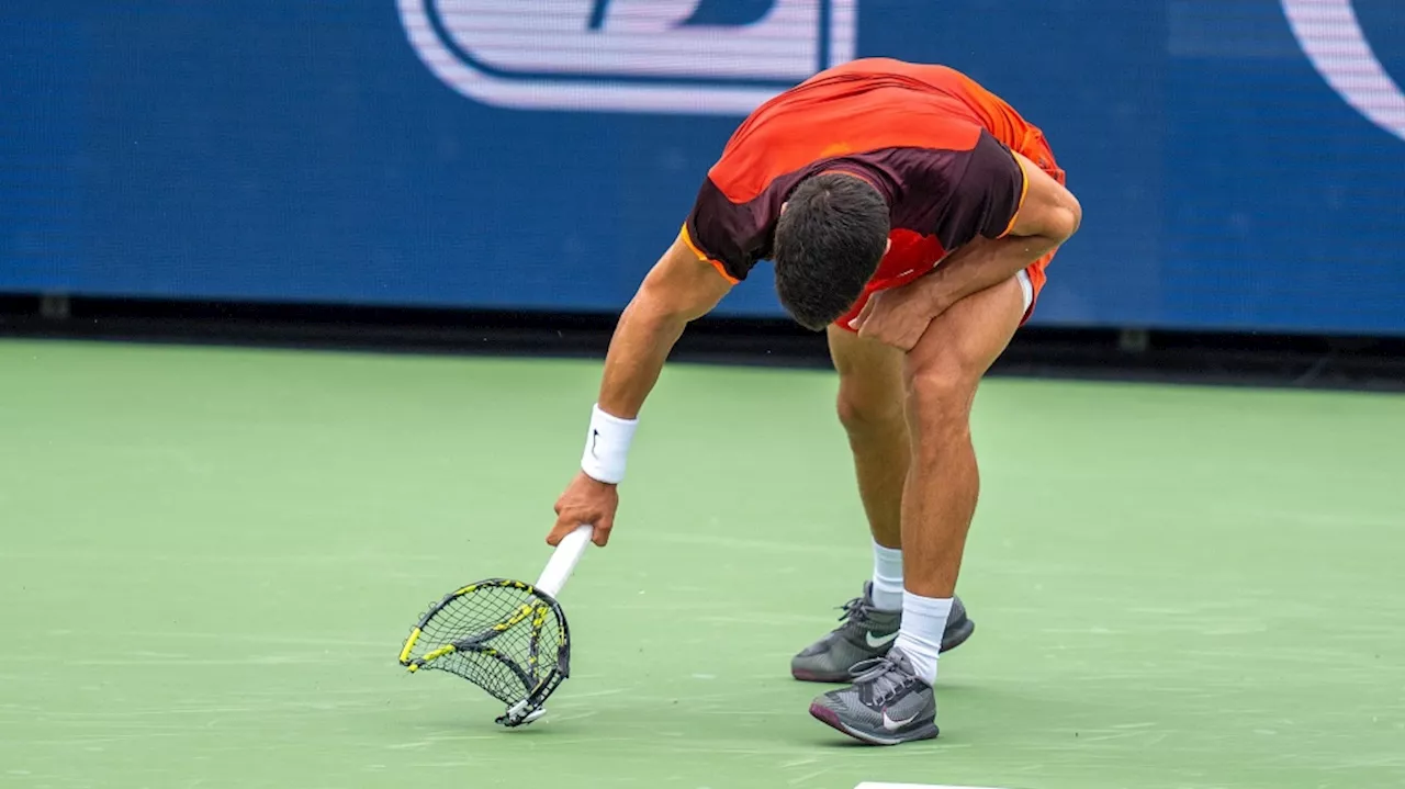 Carlos Alcaraz apologizes for smashing and breaking racket in 'worst match' of his career