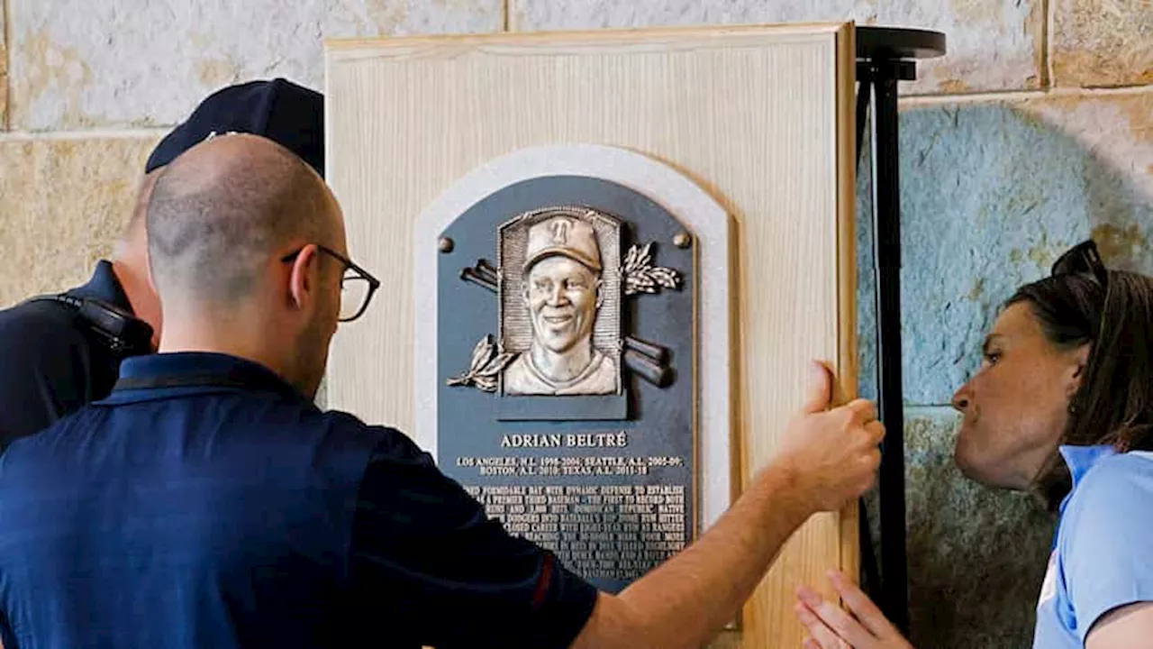 Adrián Beltré's Hall of Fame plaque takes 'rare' trip to Texas