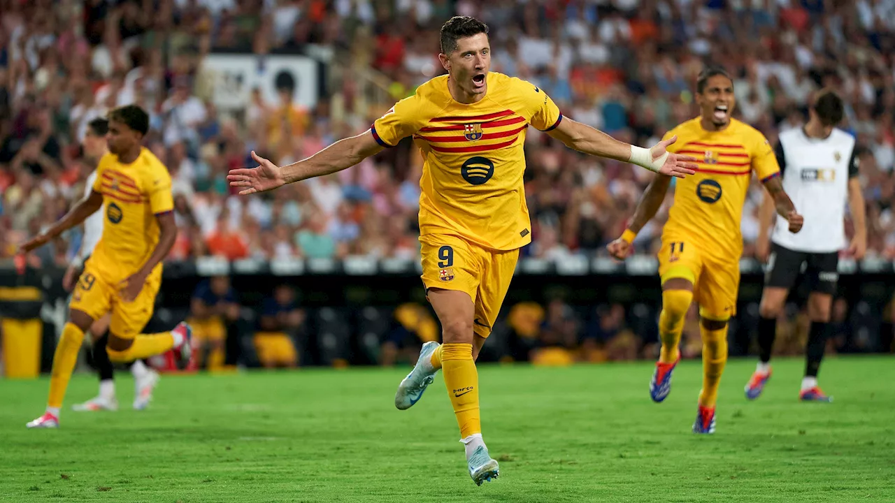 FC Barcelona: Robert Lewandowski beschert Hansi Flick erfolgreiches Liga-Debüt - Doppelpack beim FC Valencia