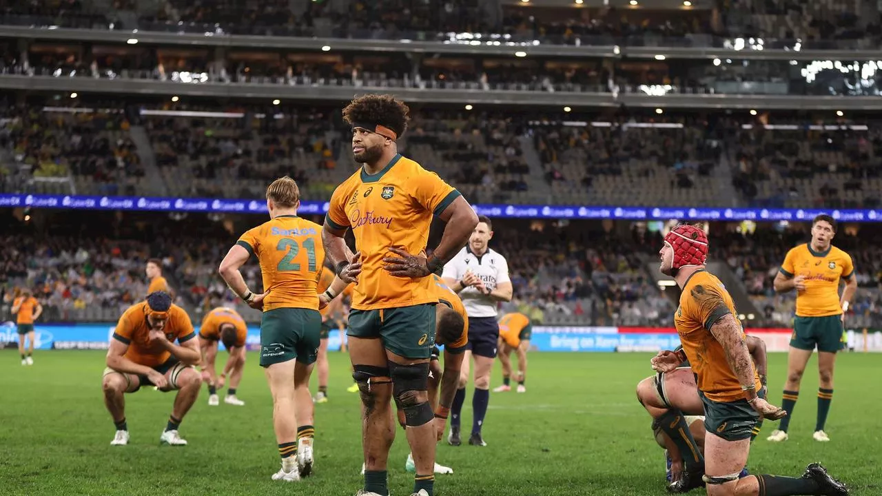 Wallabies slump to fresh failure as Springboks’ second-half blitz crushes Aussies