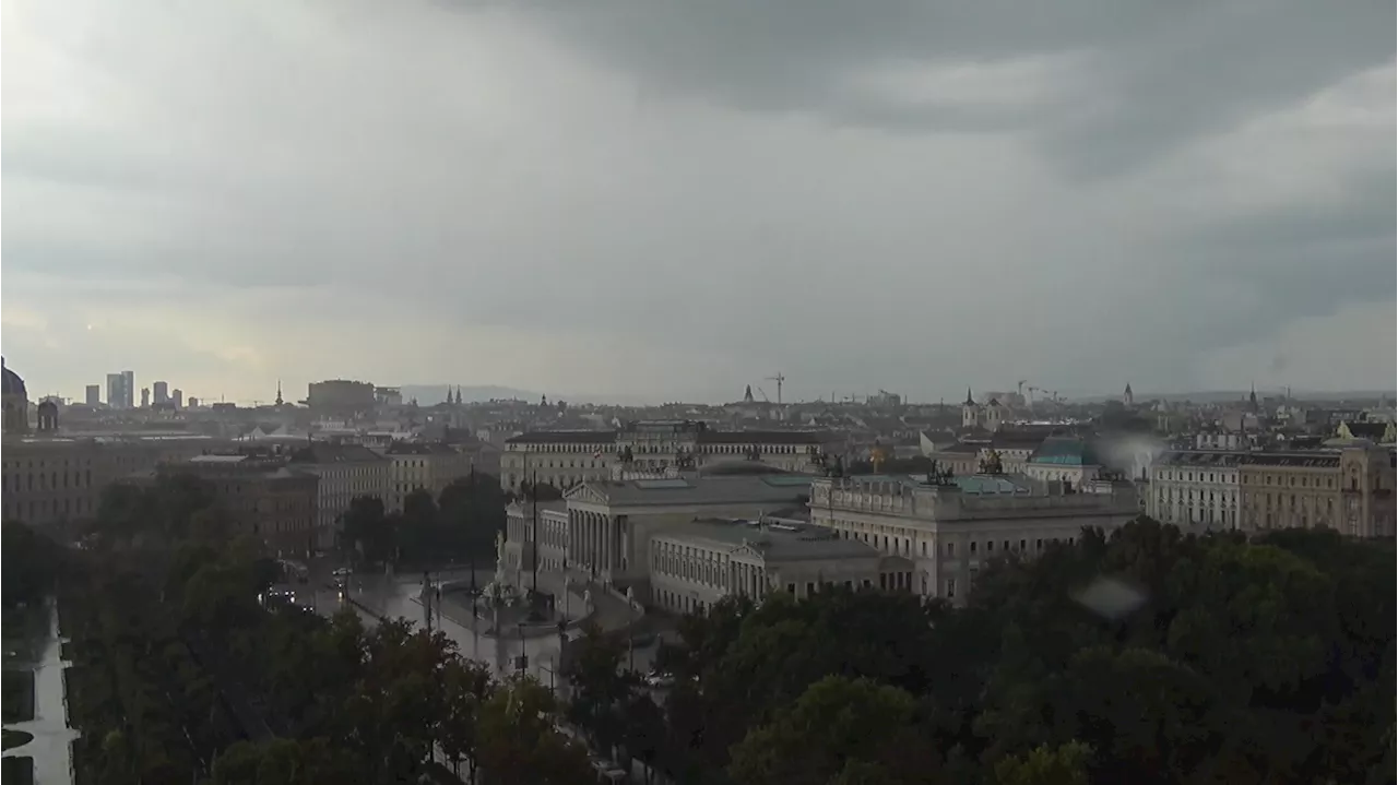 Gewitter toben – Starkregen-Walze rollt über Wien