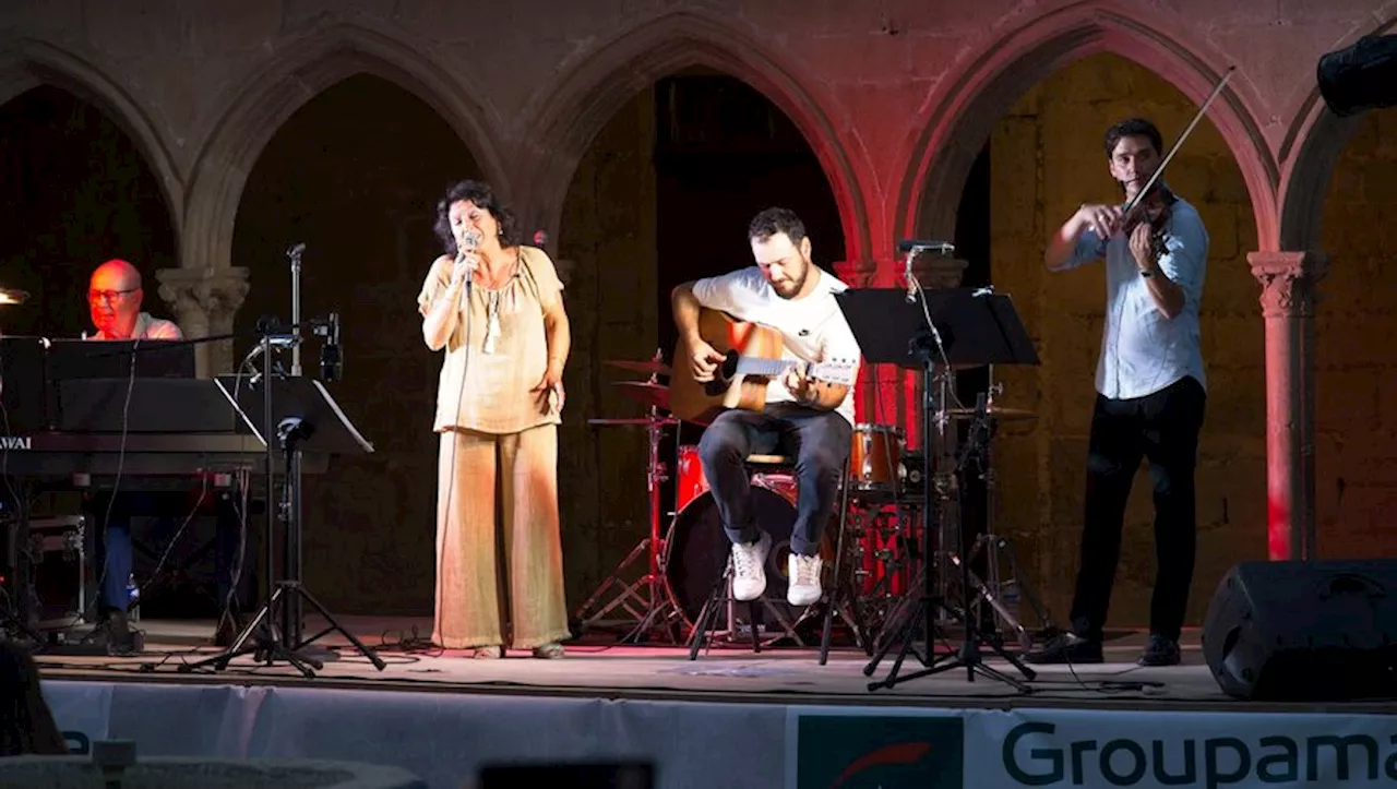 Abbaye de Saint-Hilaire : la chanson française s’est invitée dans le cloître