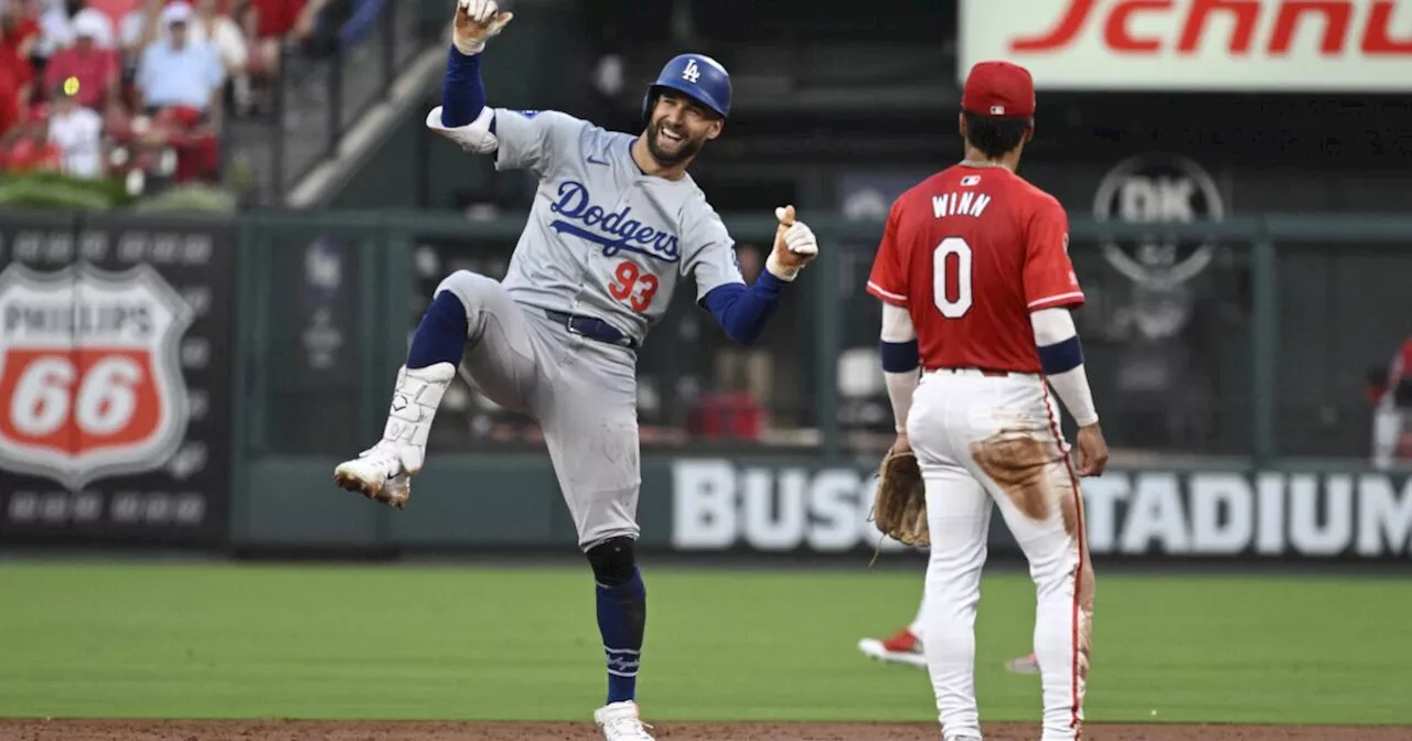 Kevin Kiermaier plays home-run hero in Dodgers' comeback win over Cardinals