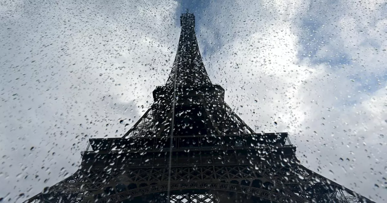 Météo : Paris et cinq autres départements placés en vigilance orange pluie-inondation