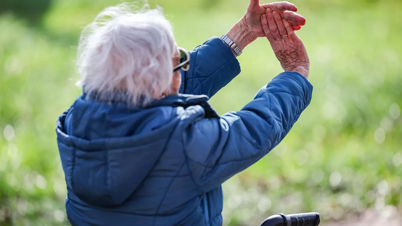 Studie zeigt die zwei Lebensphasen, in denen der Körper abbaut