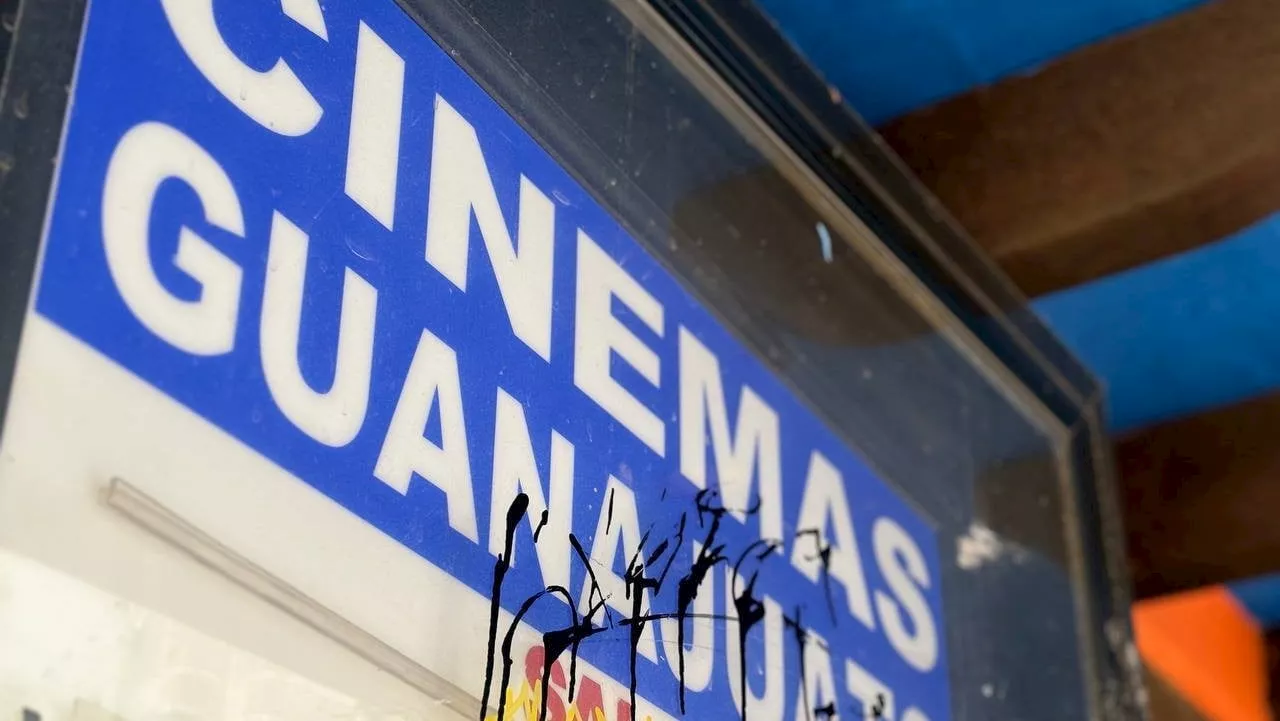  Incendian Cine Guanajuato; vandalismo no se ha detenido desde su cierre