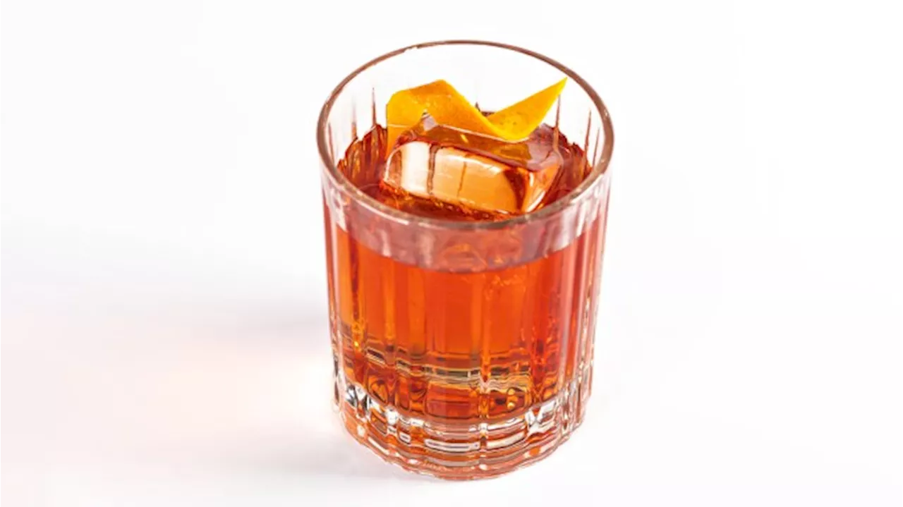 How to Make a Chet Baker, a Summery Twist on the Old Fashioned