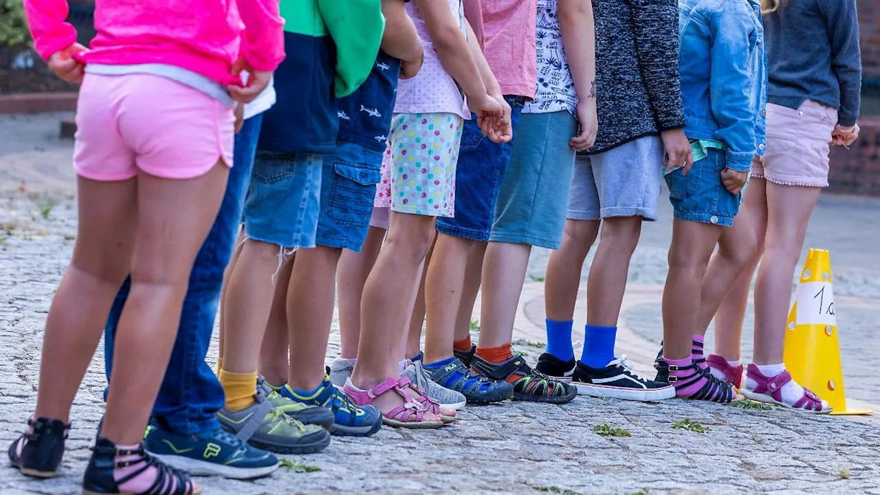 USA: Lucy (9) bricht an ihrem ersten Schultag plötzlich zusammen - Vater trauert um tote Tochter