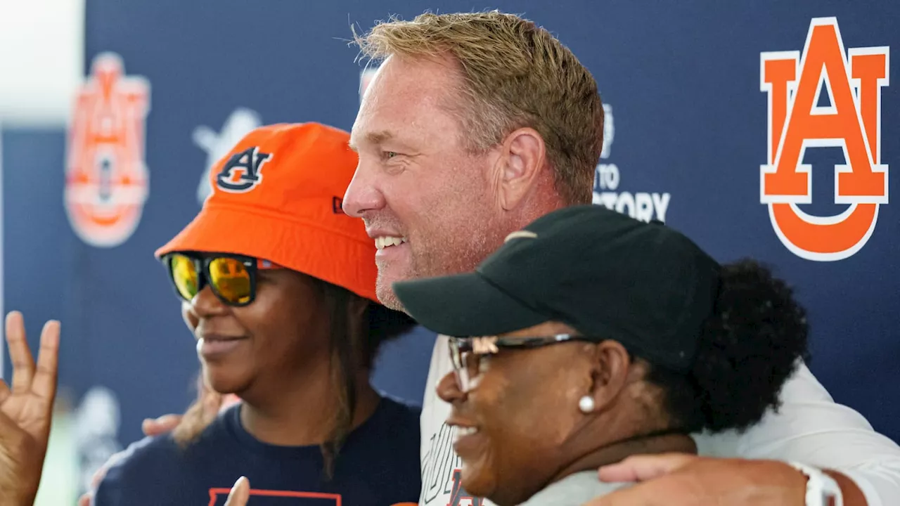 Hugh Freeze on Auburn Tigers Year 2: 'I Really Like this Team'