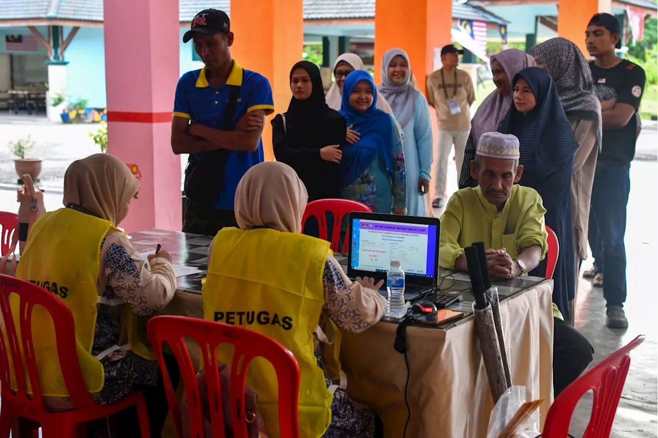 Nenggiri polls: EC reports voter turnout at nearly 72% as of 4pm