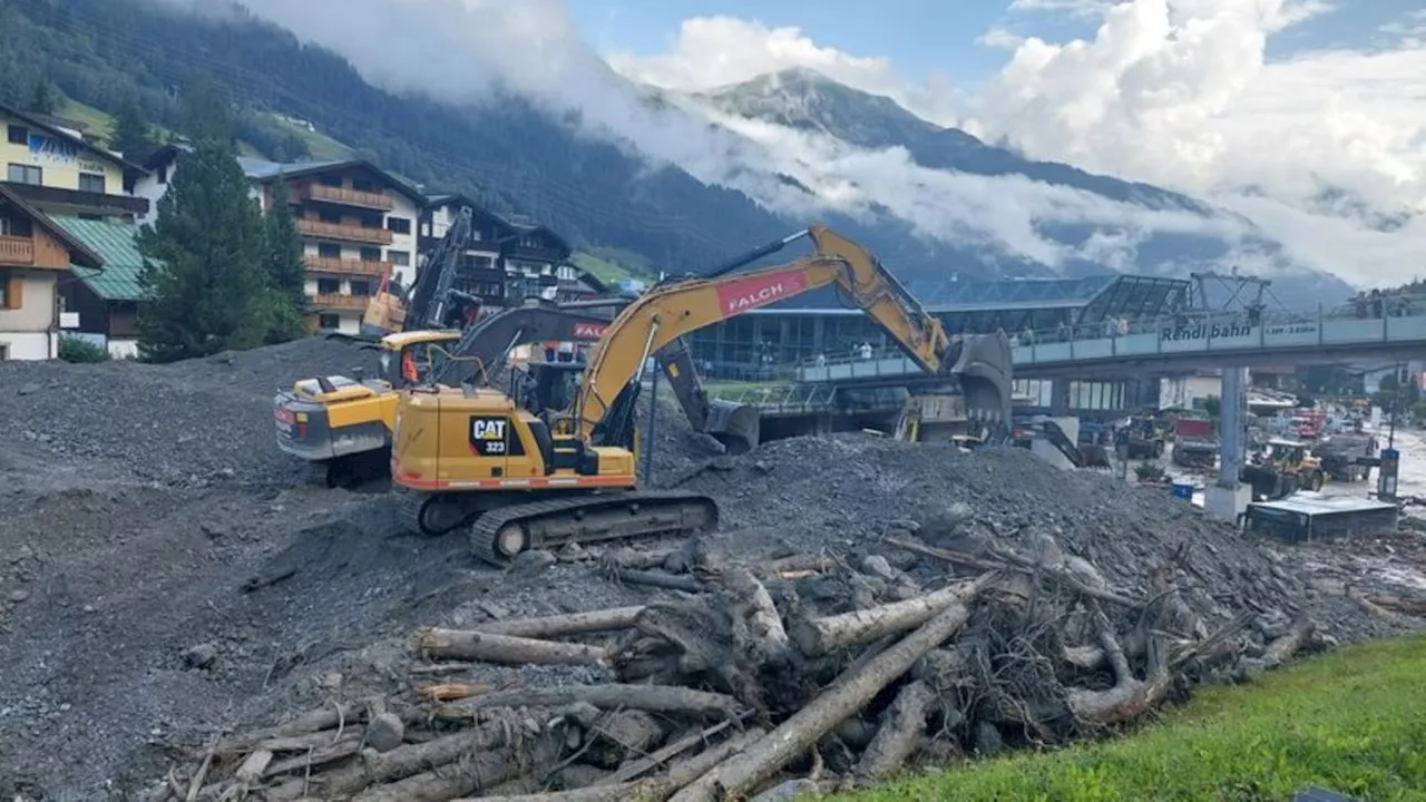 Unwetter-Folgen: Arlberg-Route in Österreich nach Erdrutschen gesperrt