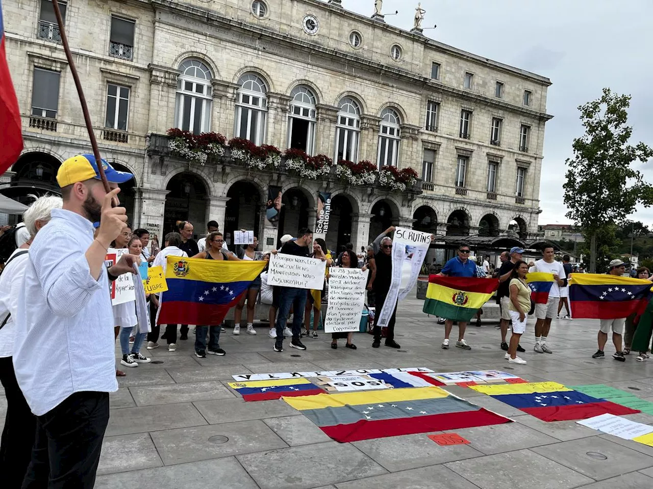 À Bayonne, une cinquantaine de manifestants dans la rue pour défendre la démocratie au Venezuela