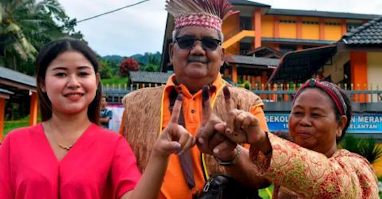 Nenggiri by-election: Tok Batin goes to poll in Orang Asli garb